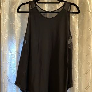 Lululemon black tank, Size 10